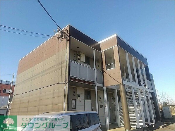 レオパレスファンタジスタの物件外観写真